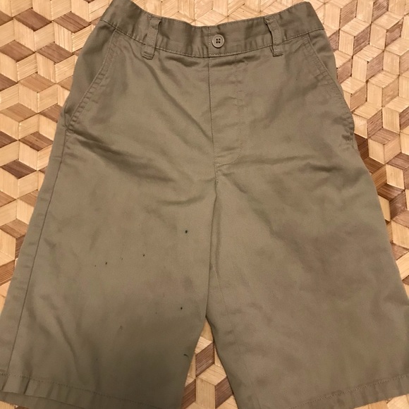 Gently used French Toast shorts- Bundle of 3 shorts Navy- 2 Khaki- 1 - Picture 5 of 6